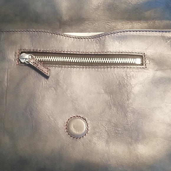 Olivia Harris Clutch/ IPad case carrier - Picture 6 of 6